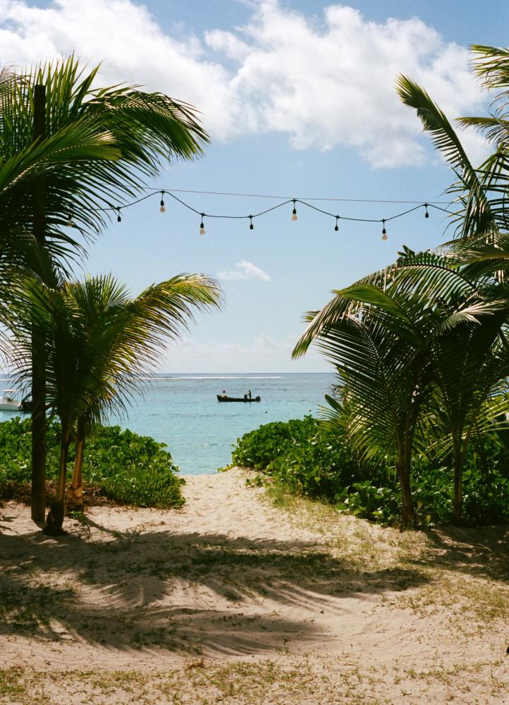 Anse Royale Beach from Kafe Kreol